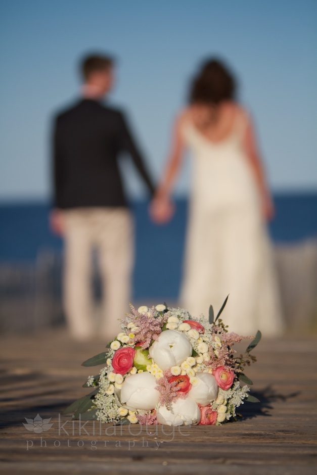 Wedding Bouquet with Bride and Groom
