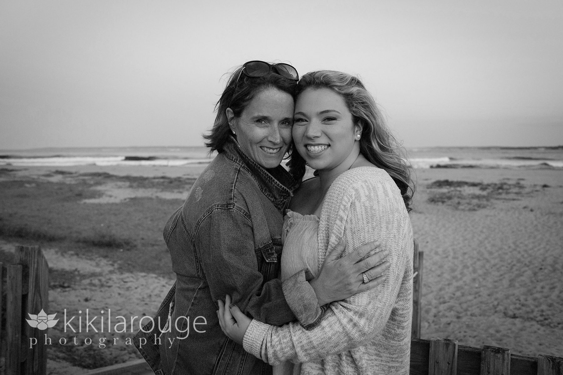 Senior Portrait of girl at Beach and her Mum