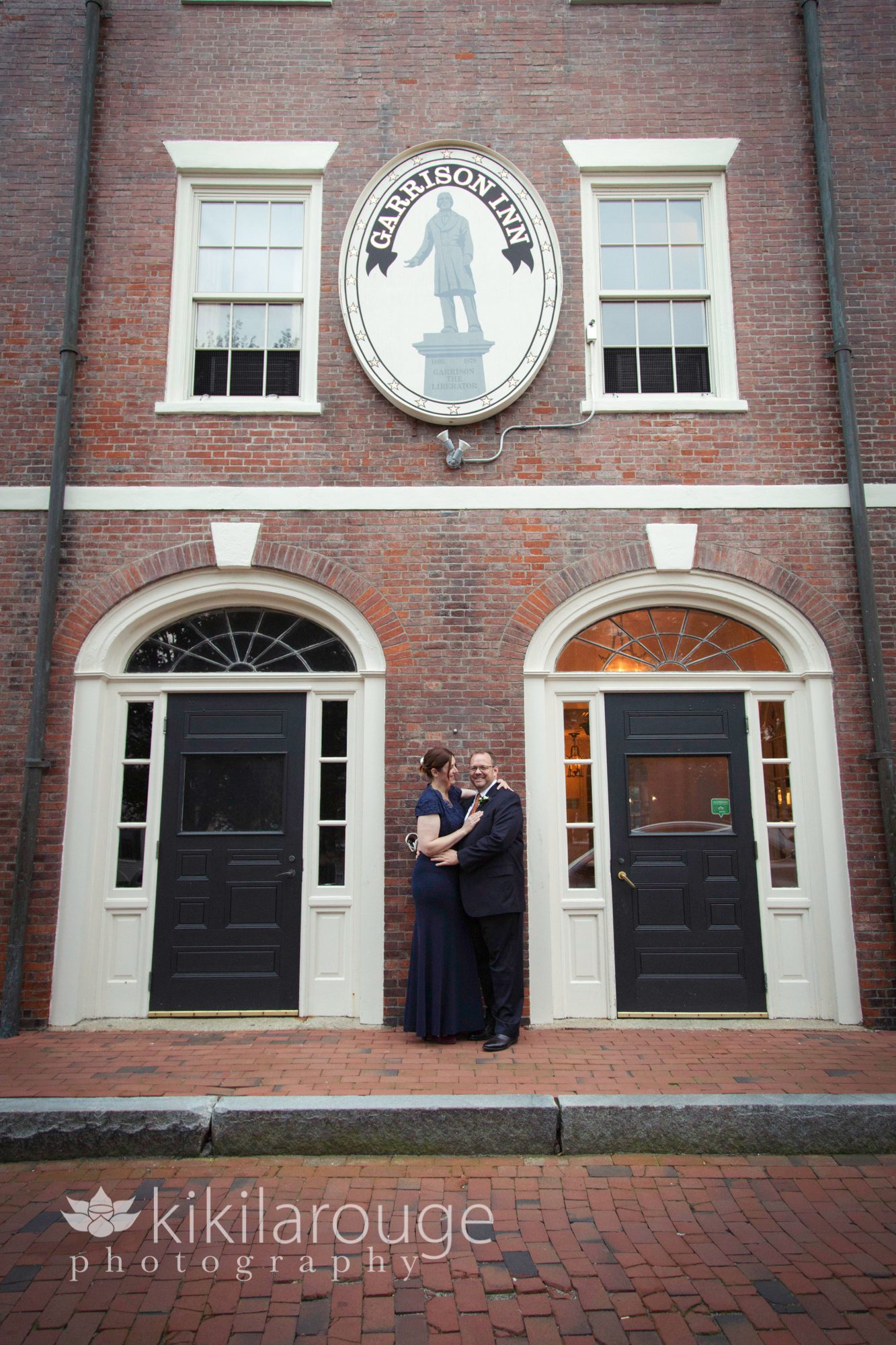 Couple in front of the Garrison Inn